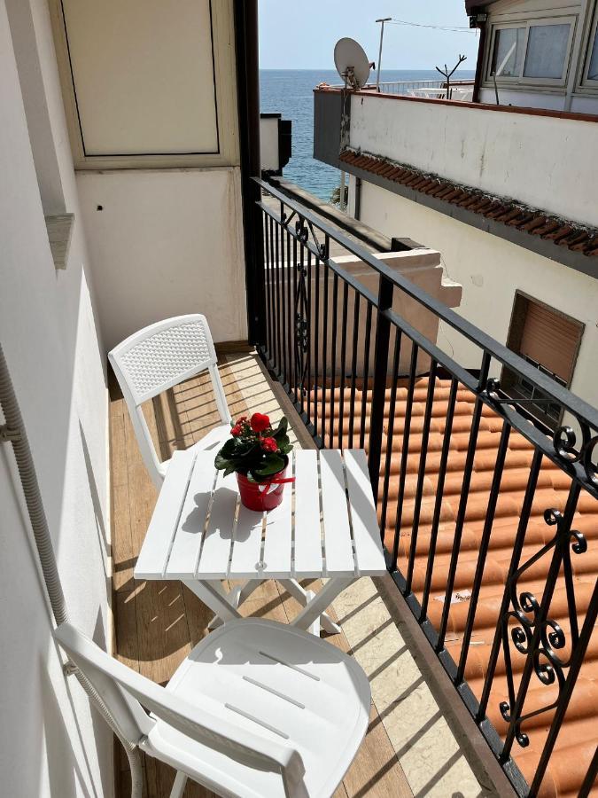 Casa Peppino Apartment เลโตยานนี ภายนอก รูปภาพ